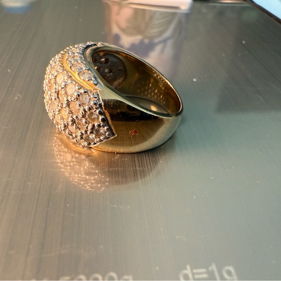 14 karat gold, diamond pave dome ring - Picture 4 of 8